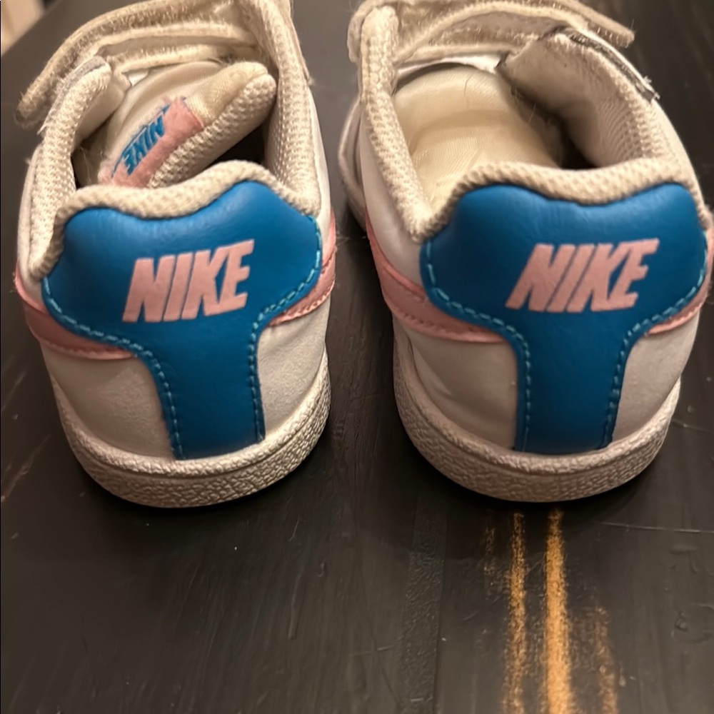 Nike White and Pink Sneakers with Velcro Straps - Picture 4 of 4
